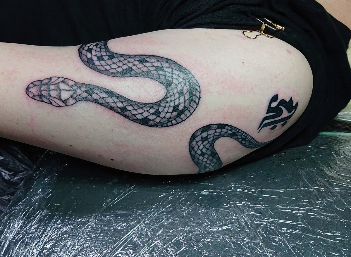 macdaddytattoo's tweet photo. #MACDAD
#マックダディ 
#刺青 
#山形
#小姓町 
#墨 
#タトゥー 
#TATTOO 
#Tattoo 
#和彫 
#ピアス 
#ピアッシング 
#bodypiercing
#彫すい 
#Horisui 
#LINE id:tattoo31 
ご予約ご相談お待ちしております。 https://t.co/xkoQxV0dxG