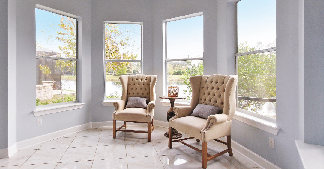 rave_home's tweet photo. Not sure how to stage an alcove? Turn it into an extra sitting area or desk space!

#homestaginginspo #homestager #homestaginglife https://t.co/Zr5OdkqvZO