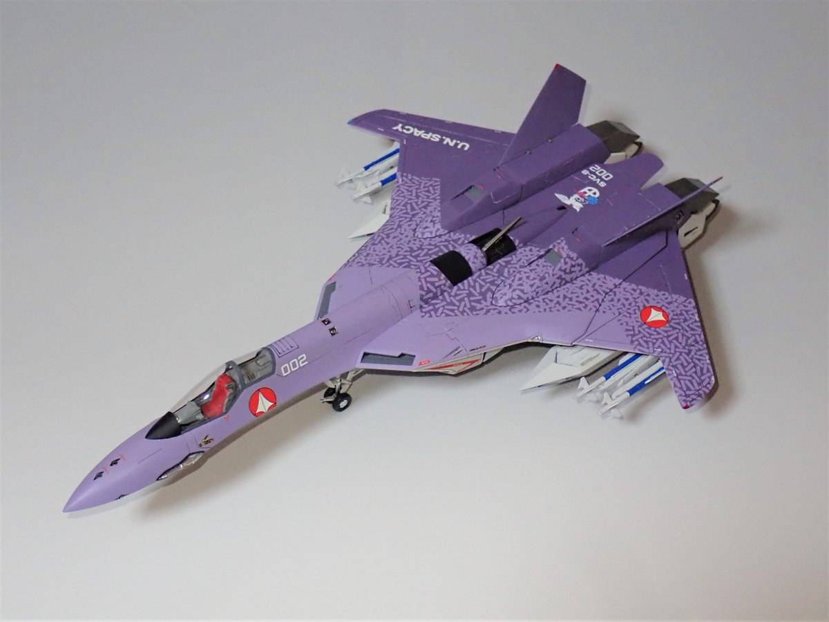 Eminence Vf 1 Riders 1 72 Vf 19e ブルーローゼス 05年展示 俺設定のe型 ストレーキそのままで主翼がf型の中間仕様ですが 逆だとファイヤーをe型に組み込めるのでｿｯﾁのほうが理にかなってるﾜﾅ マスターファイル設定 スプリンター迷彩やりくて更に