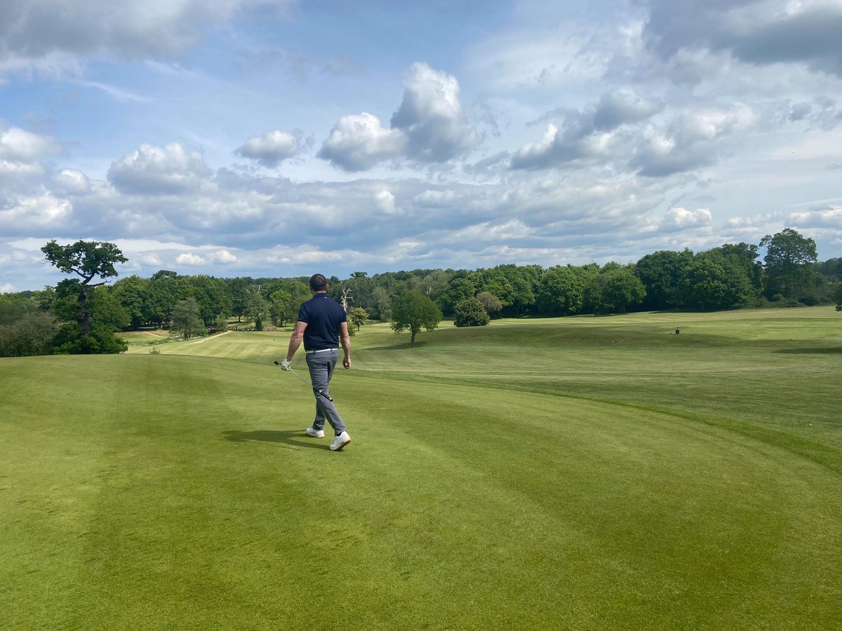 Saturday afternoons...
#golf #golfisback #PlaySafeStaySafe