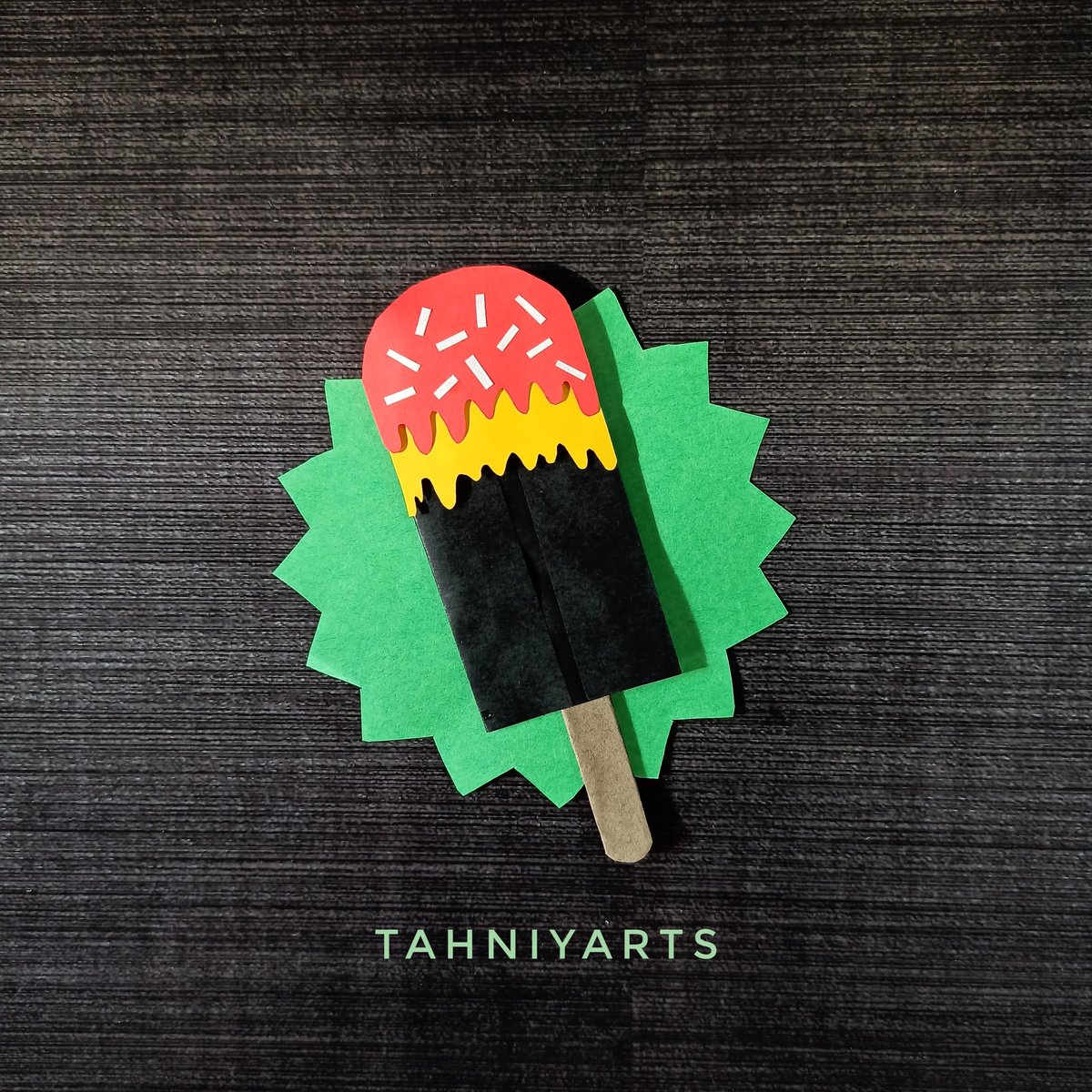 Tahniyarts's tweet photo. #PulpkeyxYou #Pulpkey 
Gothic Black IceCream 
It's paper cutting
#art #artist #papercut https://t.co/mKwZDIGsoB
