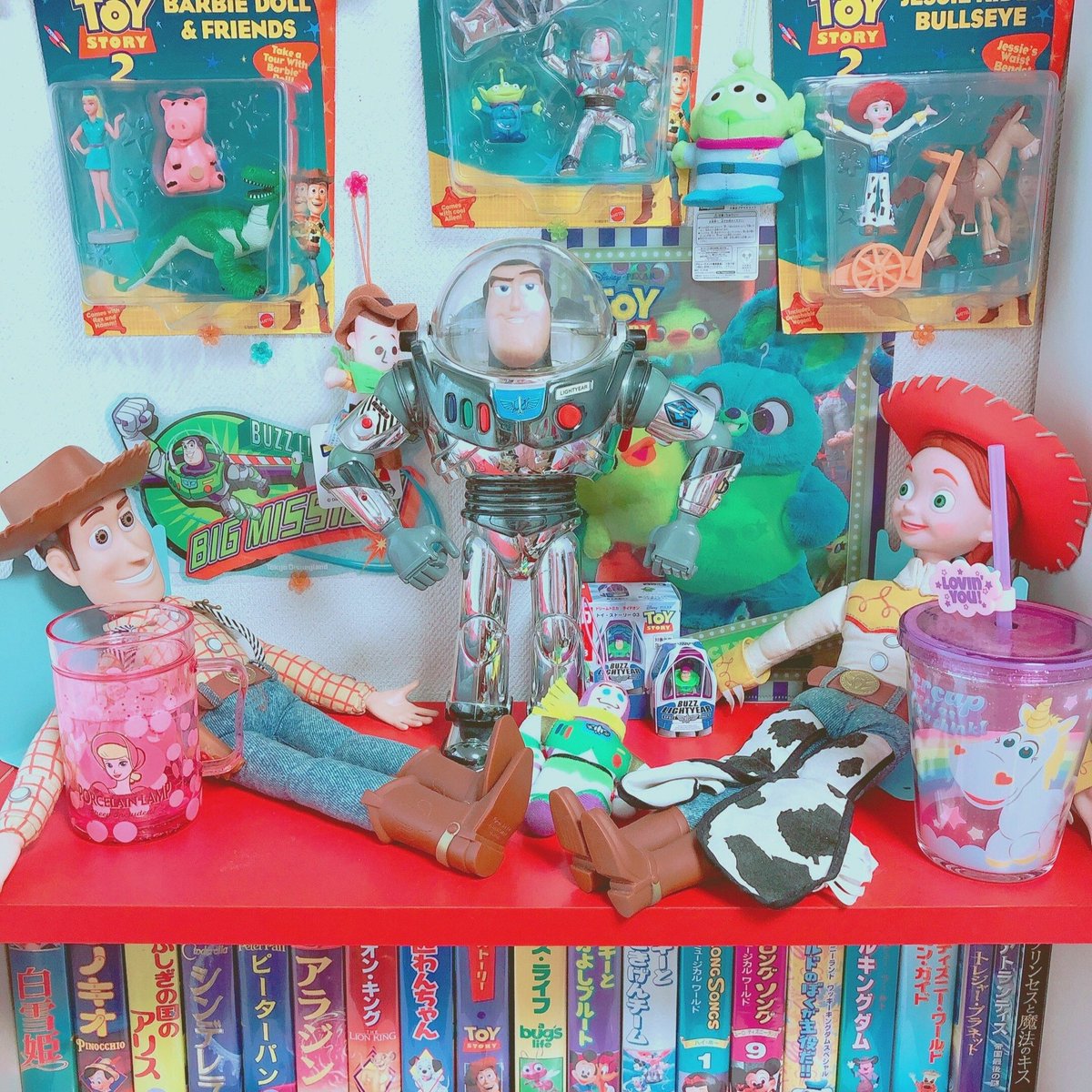 tomo_channel25's tweet photo. ✨ディズニーコレクションルーム✨
✨改造計画✨
✨第1弾✨

Disney collection room

🤠トイストーリーグッズ🤖
🤠Toystory Goods🤖

#tokyodisneyresort 
#トイストーリーグッズ 
#toystorygoods 
#ウッディ 
#バズライトイヤー 
#bazzlightyear 
#woody 
#ディズニーのある生活 https://t.co/1QiiYCspqq