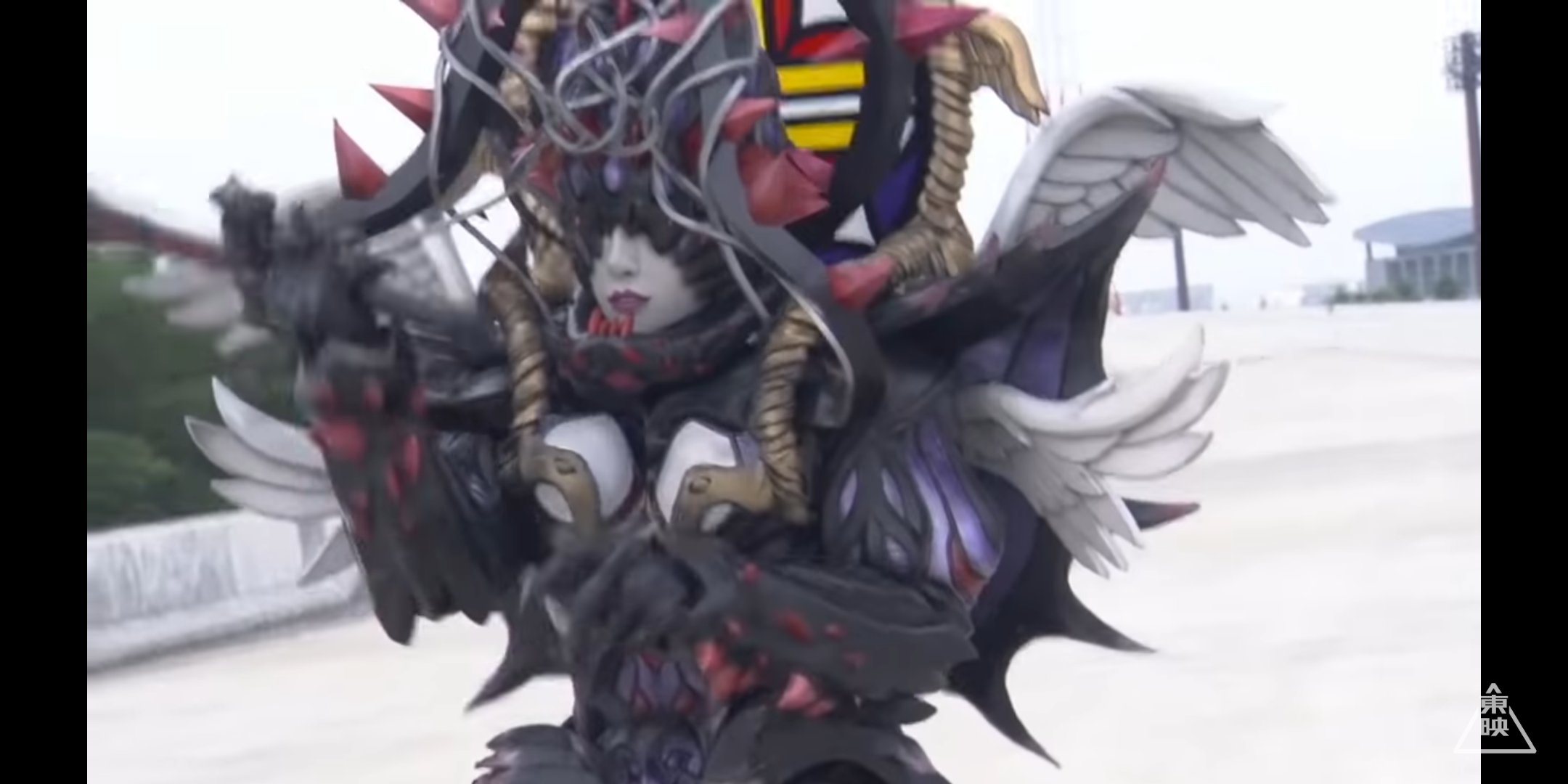 とっす Sur Twitter ソーンファンガイア アクアクラスに属するファンガイアの女王 人間とファンガイアが共存する世界を作ろうとした モチーフはナマコ これがナマコ T Co 90rm4lcqa0 Twitter