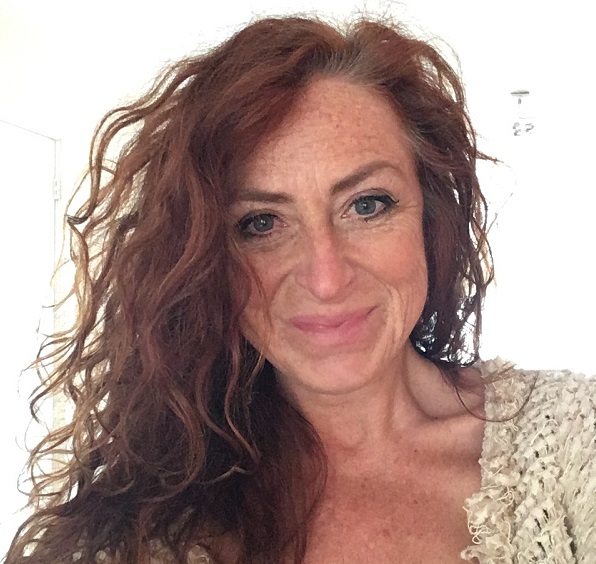 Tineke Maas, directeur van de Goudse Schouwburg komt 23 mei bij No Limits Limited spreken over leidinggeven aan een culturele organisatie tijdens de coronacrisis.

Wil jij er online bij zijn? Meld je aan: 
web.dotooapp.com/dotoo/Qp6Mv5e7… 

#TEDxGouda #TEDx #nolimitslimited #onlineevent
