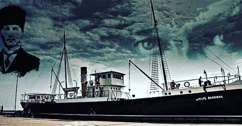 101 yıl önce bugün, 16 Mayıs 1919’da Mustafa Kemal Atatürk ve arkadaşları, kurtuluş mücadelesini başlatmak için Samsun’a doğru yola çıkmak üzere Bandırma Vapuru ile İstanbul’dan ayrıldı. 
Ne mutlu Türk’üm diyene!