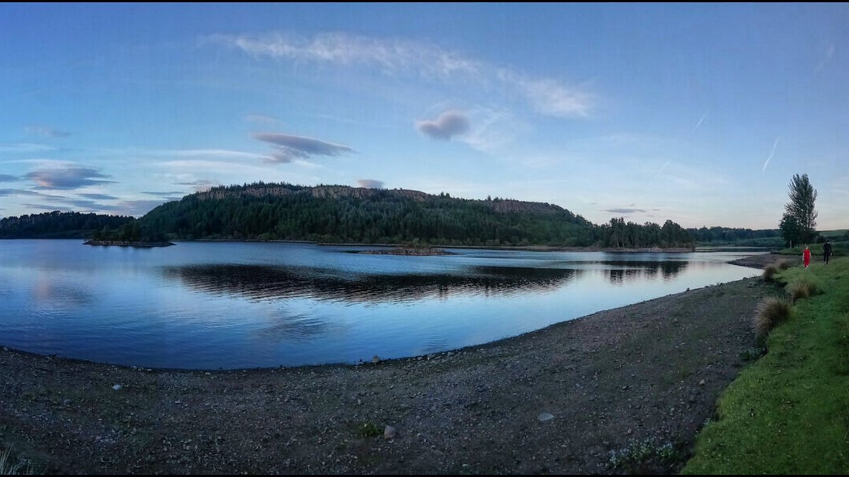 _ourtour's tweet photo. James &amp; Simon seen in the distance as they walk along the #banks of North Third #reservoir #Bannockburn. Click here to watch and please #subscribe ❤️: https://t.co/h3icEzxqVI #ourtour #stirling #stirlingshire #stirlingscotland #norththirdreservoir #norththird #scotland https://t.co/j95aeqYYOd