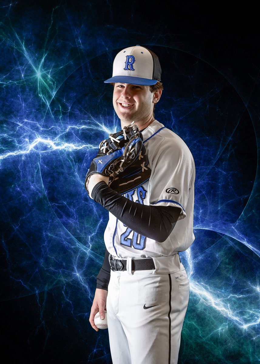 BaseballRoyals's tweet photo. Batting 3rd, SS #10 Easton Miller!

Ballplayer ⚾️  Led 2019 State Tournament squad with 34 hits and .405 BA.  1-0 with 3 saves and 1.31 ERA.

Captain.  Respected leader on and off the field.  Uncommon talent.  Will play @GustieBaseball &amp; @GAC_Football.

Thank you, @Miller2Easton! https://t.co/VeJHWh2nSr