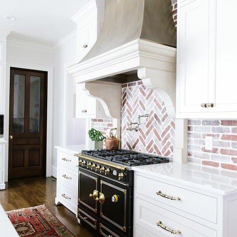 Ange_DcorChic's tweet image. KREATIVE KITCHEN DCOR

#2020hometrends #homedecor #kitchendecor #homesweethome🏡#interiorreflectionsbyange #luvallthingsdcor #interiordecorator #homestylist #propertystager #interiordesign #interiorstylist #decor #interiors #everythinghome🏠

interiorreflectionsbyange.com 💜