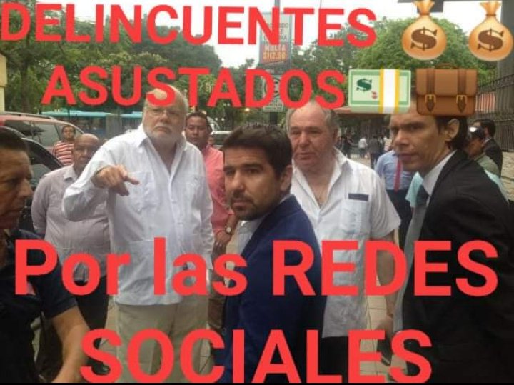 AlcazarEdgar's tweet photo. @PedritoExtranja Estimado Pedro ..dime que en esta foto solo pasabas por ahí?? https://t.co/m3Q3gINRGa