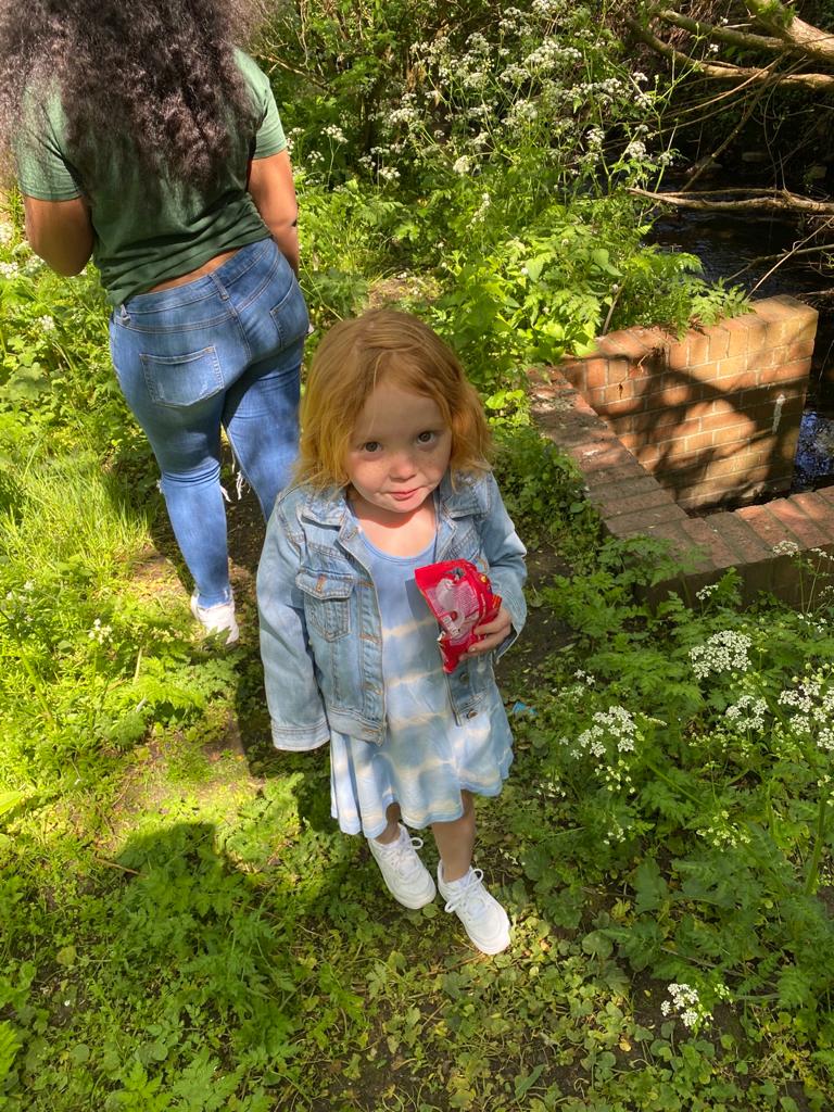 MccarronColleen's tweet photo. Outdoor exploring at the Lickey hills for the girls collecting nature for a spring project @SoulsSchool @Miss__Teaa https://t.co/hwYOk4RZI1