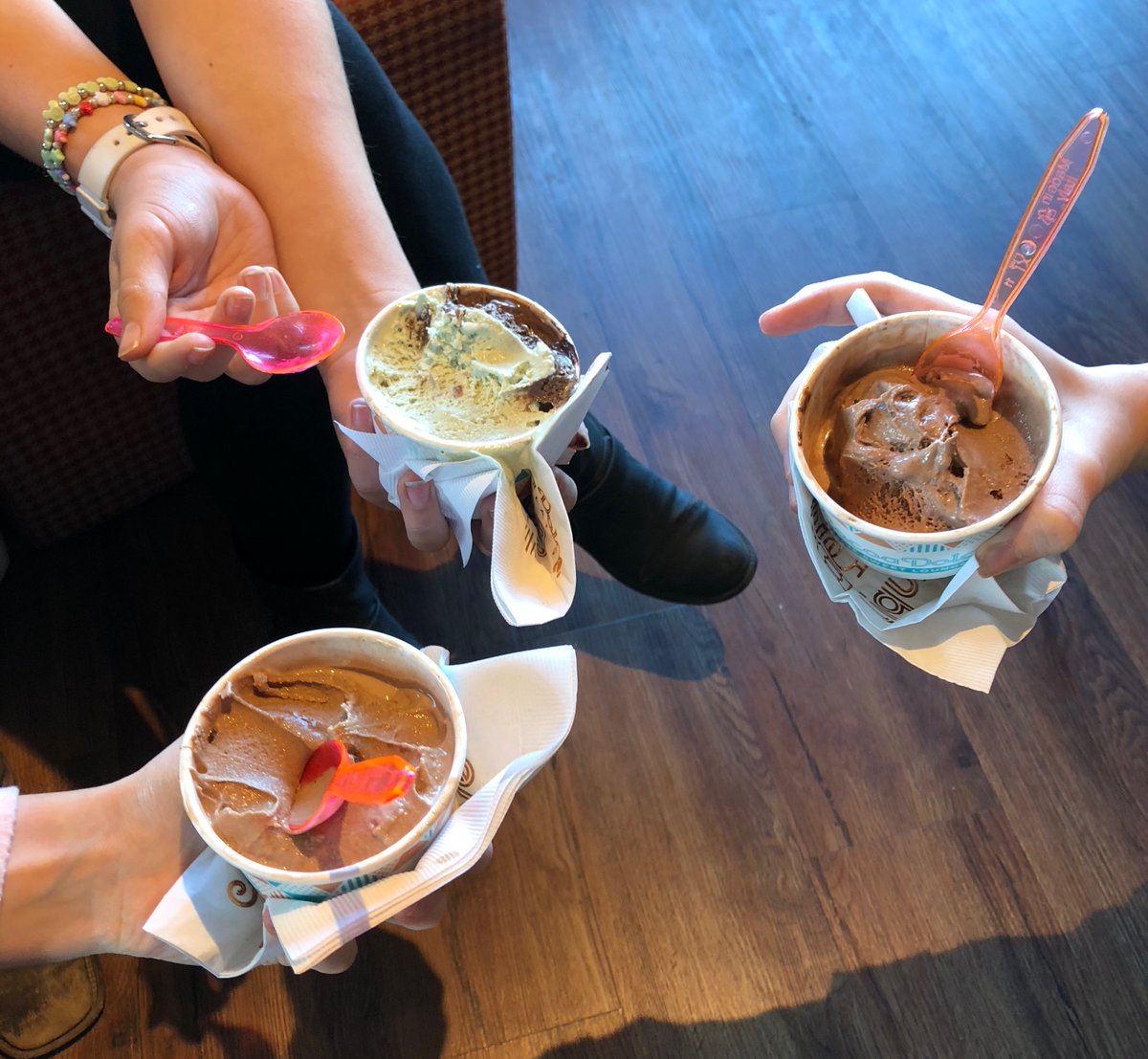 CocoaDolce's tweet photo. Don’t forget to tag us (@cocoadolce) when you are visiting us this weekend! #loungewithus #cocoadolce https://t.co/IL7bg3g6VR