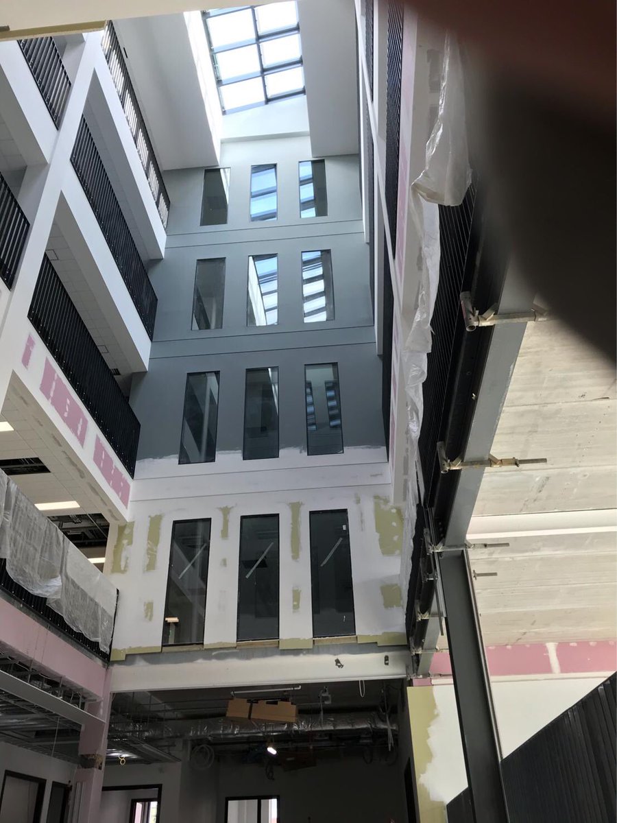 me_cannon's tweet photo. The #CityHub is looking fantastic now a lot of the internal scaffold has been removed, you can see the true benefits of the atrium spaces.  Going to be a gr8 place to learn @WatesGroup @NottmCollege @Scape_Group @MyNottingham #teamwork https://t.co/CBiFnzp2tF
