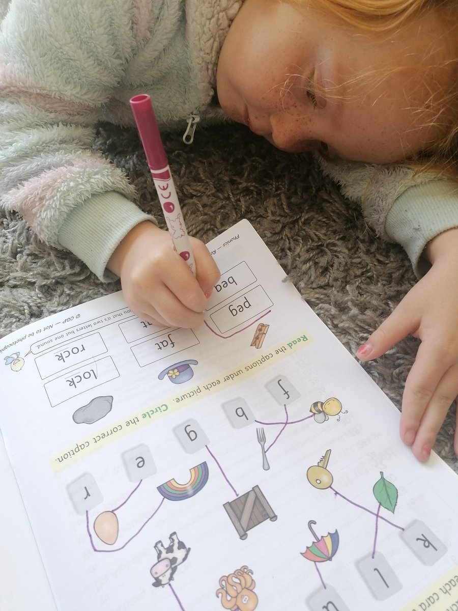 MccarronColleen's tweet photo. Practising handwriting skills and the use of finger space between words ready for her return to school 🥰 @Miss__Teaa @SoulsSchool https://t.co/htgp6tZWwx