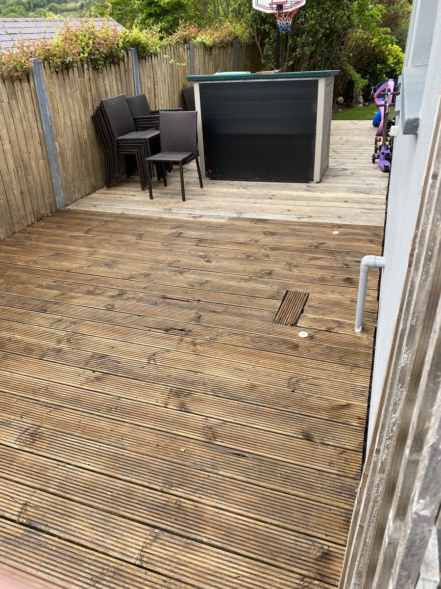 BWalshCarbon's tweet photo. My 15 year decking is beginning to look like new again after a powerhose and application of Sikkens CETOL WF771. Great to try out one of our own products. #carbonpaintcentre #sikkens https://t.co/aOiz0GOqM1