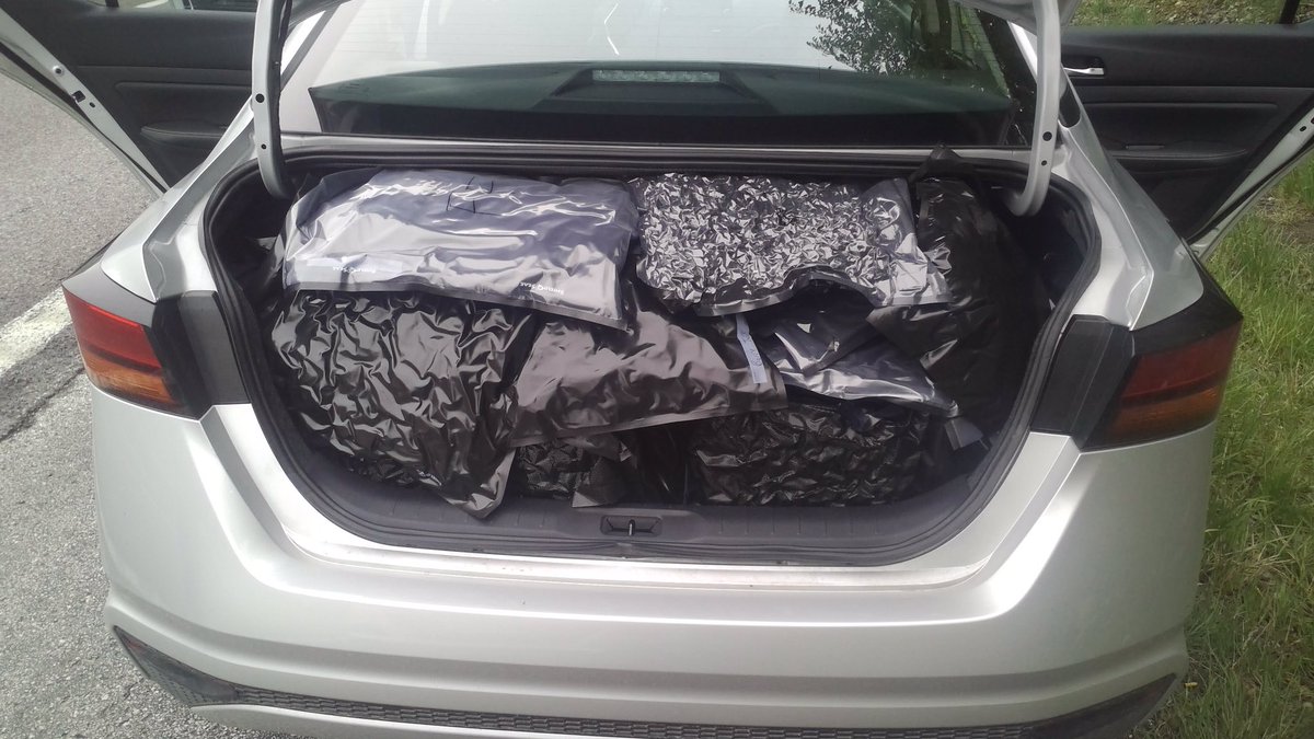 MSHPTrooperA's tweet photo. What do you do when ur stopped by a Trooper & you have 130lbs of drugs in the trunk?
A) Admit it like an adult
B) Say “this isn’t my car”
C) Call in a fake abduction
If you said “C” then ur like the 2 occupants arrested on EB70 yesterday in Saline Co! #NotRoleModels #MSHP https://t.co/kFjrM4TbRI