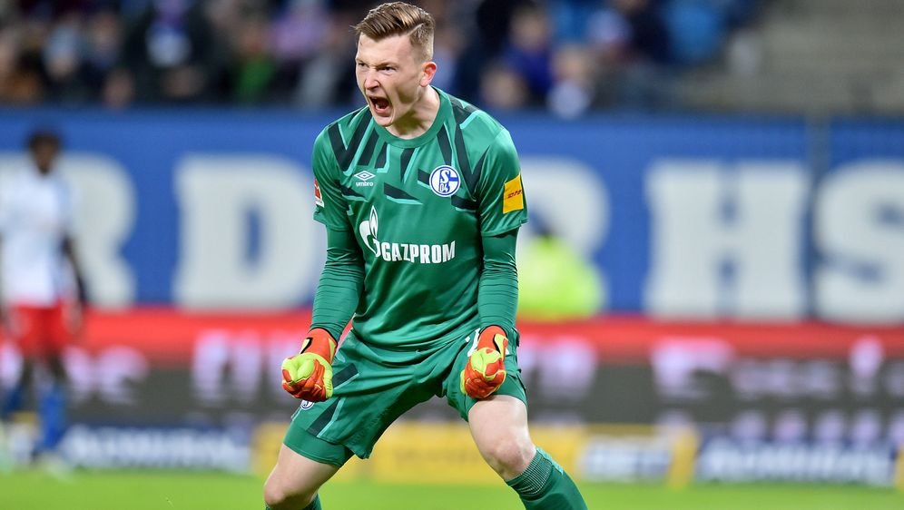_Goalpoint's tweet photo. 🇩🇪 50' | Dortmund 3 – 0 Schalke

Markus Schubert, guardião visitante:

19 acções com bola
0⃣ defesas
3⃣ golos sofridos
5/10 passes certos
4.0 #GoalPointRating

#BundesligaEleven #BVBS04 #Bundesliga https://t.co/m2vmUnwnsl