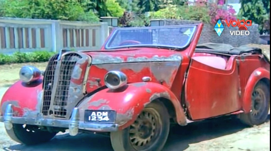 A small digression before I resume searching classic marquees.This is a 1947 Standard Eight Tourer with a 1099cc 8hp engine with a four speed manual gearbox. It was a competition to the Austin 8 as well as Morris 8.Movie? "Paatha Saamanlu Konta!"