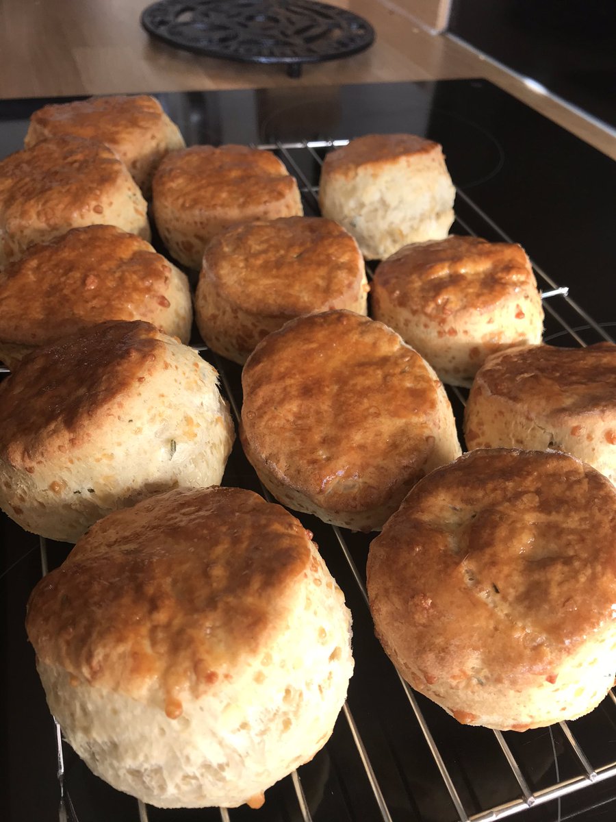 A perfectly lovely batch of cheese scones curtesy of @sat_jamesmartin