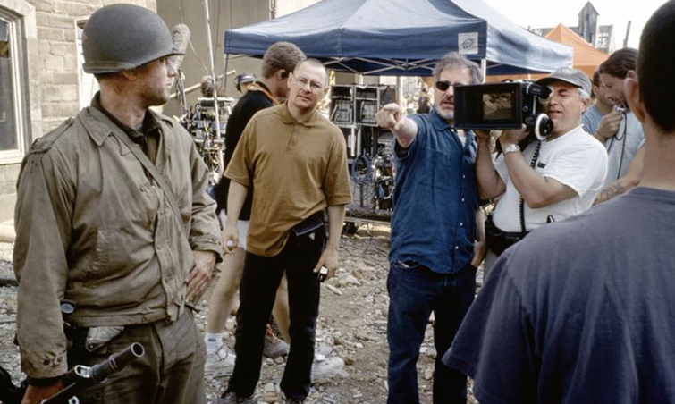 Camera Operators Mitch Dubin and Chris Haarhoff discuss their work with DoP Phil Meheux using personally selected clips from genre-defining feature films including SAVING PRIVATE RYAN &amp; WAR OF THE WORLDS : vimeo.com/418848329 (64 minutes)

#JanuszKaminski #StevenSpielberg