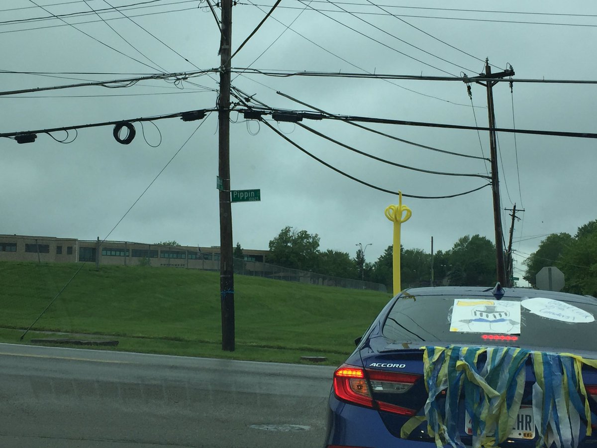 PRE Third grade tweet media