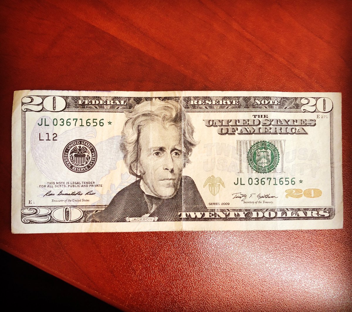 currency_u's tweet photo. Went to an ATM and pulled out my first star note! Still kind of shocked that this is my first. Looks like I’m going to need to take out 20 more dollars cause this guy is getting locked up! #antiquemoney #coincollector #papermoney #Dollar https://t.co/DvVGsGnYQD