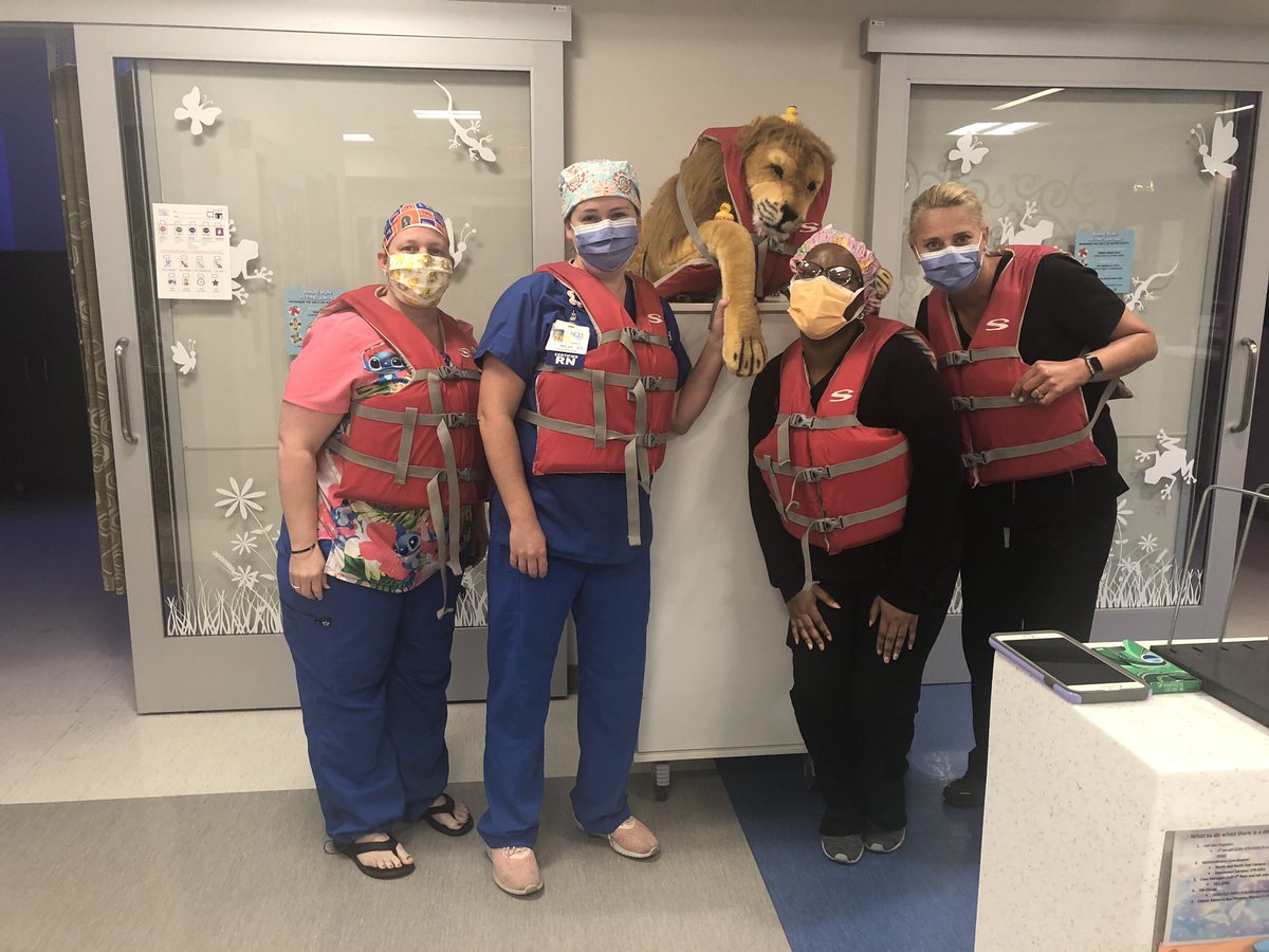 HealthyKidsCC's tweet image. #WearYourLifeJacketToWorkDay 
Dr. Pia Myers and her wonderful staff at #PEDSER. Remember #DontJustPackItWearYourJacket!

#WaterSafetyDay #DrowningPrevention #WaterSmartCollier 

@drownalliance @95210letsgo @poolsafely @MyFLFamilies @collierschools @HealthyFla @BoatingCampaign