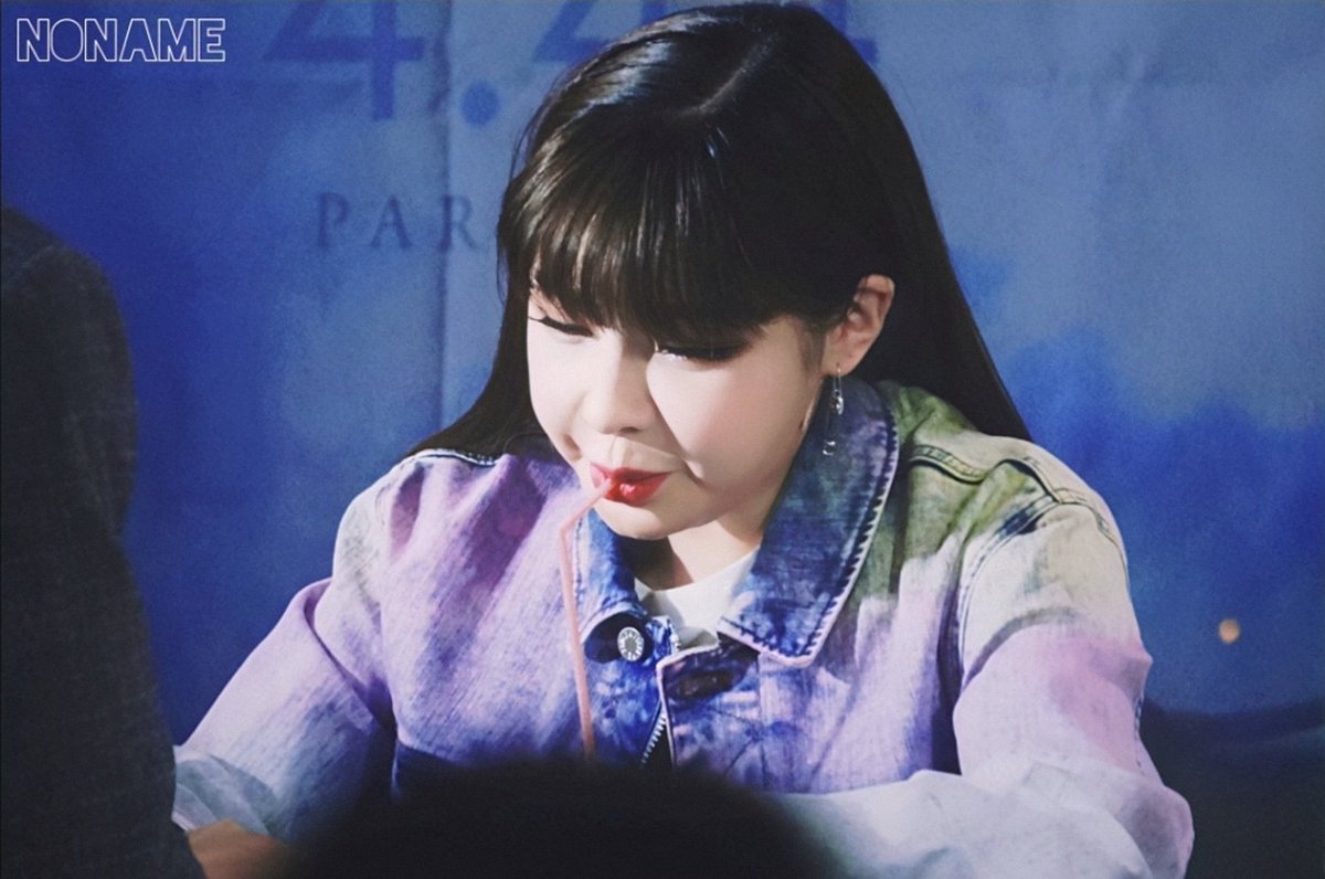 CnParkbom's tweet photo. #HappyParkBom11thAnniversary  #parkbom #bom #박봄 #朴春 @haroobomkum @PARKBOMdnation @dnation_ent https://t.co/zs2r7wrBKB