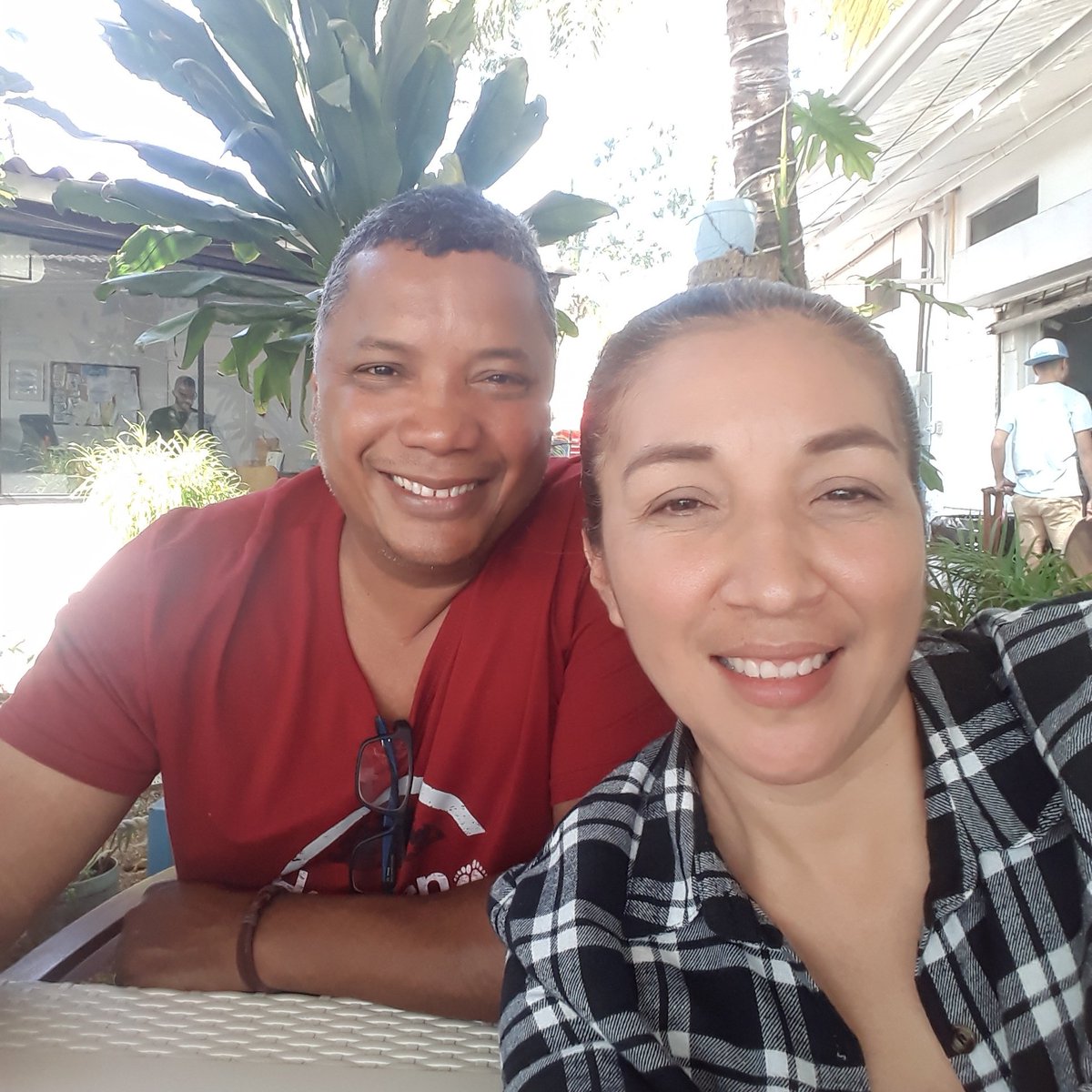 jguardia29's tweet photo. #NuevaFotoDePerfil https://t.co/wPKPQI4gr1