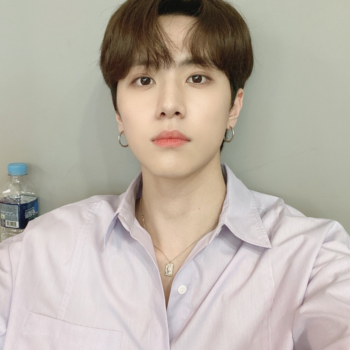 OUI_ent's tweet photo. 원하는 파트너찾기는 너무 어려웠지만🔎 
말을 잇지 못할만큼 소름돋던 감동의 무대들에👍 물개박수치던 동한이보시고 주말 큰 일교차 건강 유의하세요😻 

#김동한 #KIMDONGHAN #OUIentertainment https://t.co/MohfYYQLmR