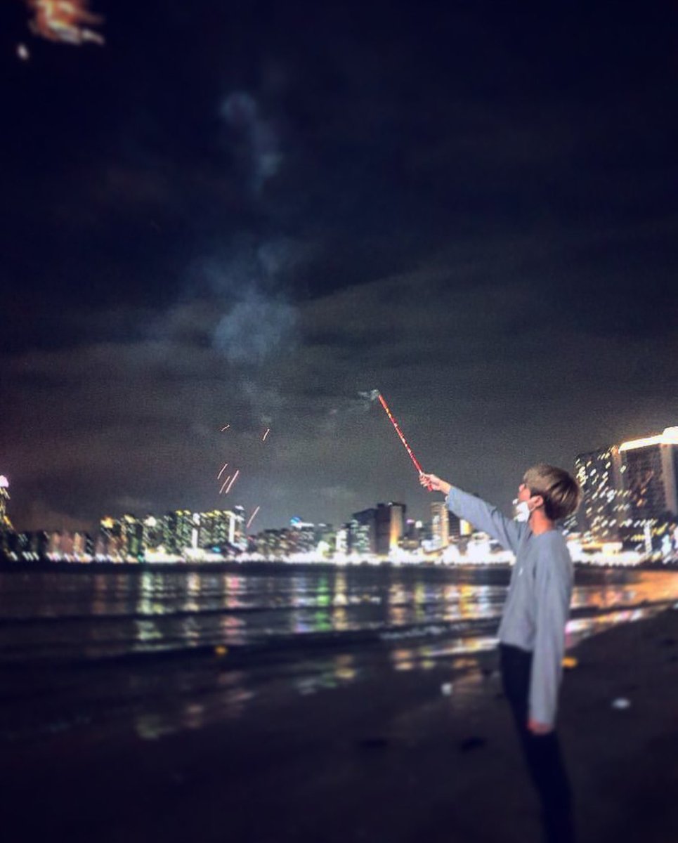 itsmaeharlene's tweet photo. Stay healthy and be happy, Min Gook-ssi 

#윤민국 #YoonMinGook https://t.co/SHGAcCFcCA