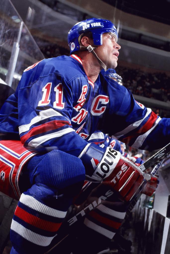 MSGNetworks's tweet photo. .@NYRangers debuts at The Garden 

⏰2:00 PM 
📺MSG 
💻 MSG GO

#MSGClassic https://t.co/IfzZPTZbse