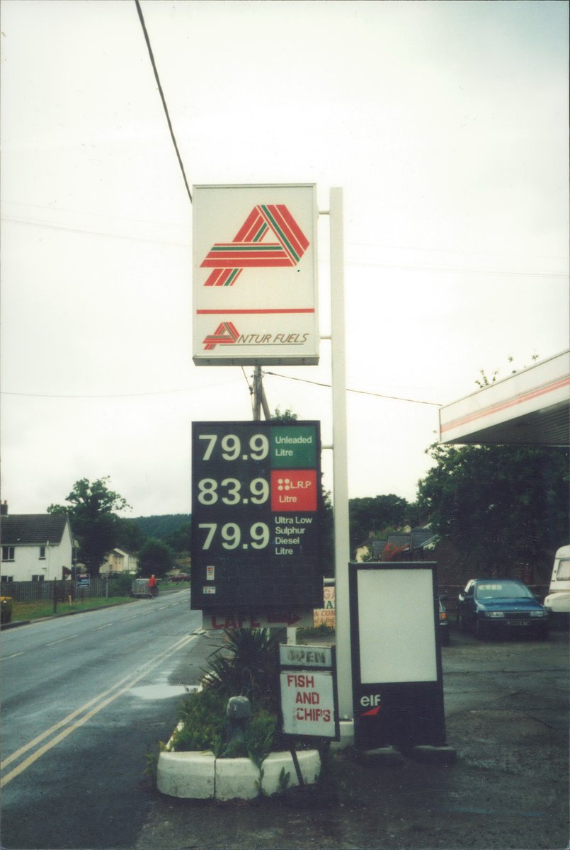 Day 146 of  #petrolstationsAntur, Siop Y Ffrydiau, Cenarth, Pembrokeshire 2001  https://www.flickr.com/photos/danlockton/8334283431/  https://www.flickr.com/photos/danlockton/8334283993/  https://www.flickr.com/photos/danlockton/8335339406/Antur was an Elf subsidiary in west Wales (Elf co-owned Milford Haven refinery). Fish & chips would be incredible right now.