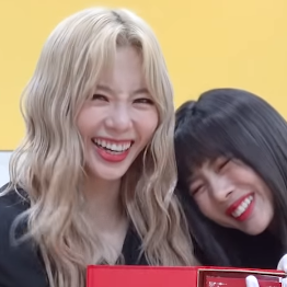 ft. yoohyeonie THEY'RE ADORABLE