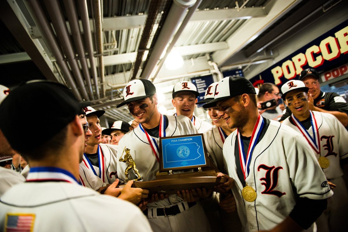 WestmorelandSN's tweet photo. Westmoreland County Teams of the Decade: 2017 WPIAL, PIAA champion Greater Latrobe baseball. https://t.co/XqExBfc2Tj https://t.co/V4yvNp2Xy5