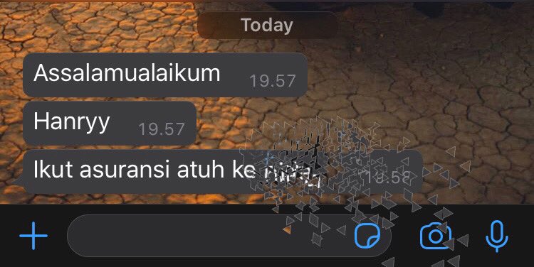 hanry_kf's tweet photo. Ketika mantan ngechat.. https://t.co/u7FfgEmz59