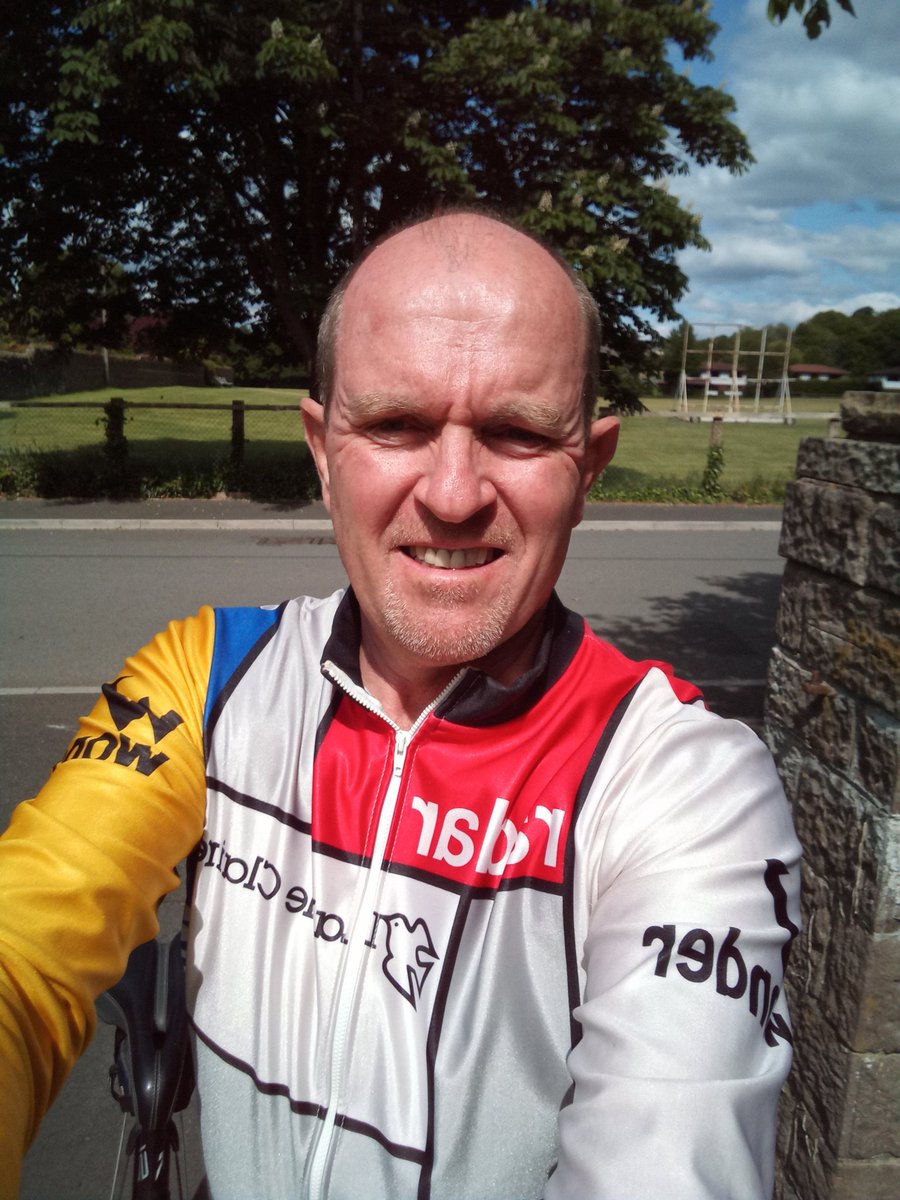 Another 20 miles completed this afternoon for the #1000MilesInMay challenge, bringing <a href="/stevelesbirel/">steve lesbirel</a>'s total to 580 miles! Also providing a throwback to the “La Vie Claire” team with the cycle top from 35 years ago 🚲
