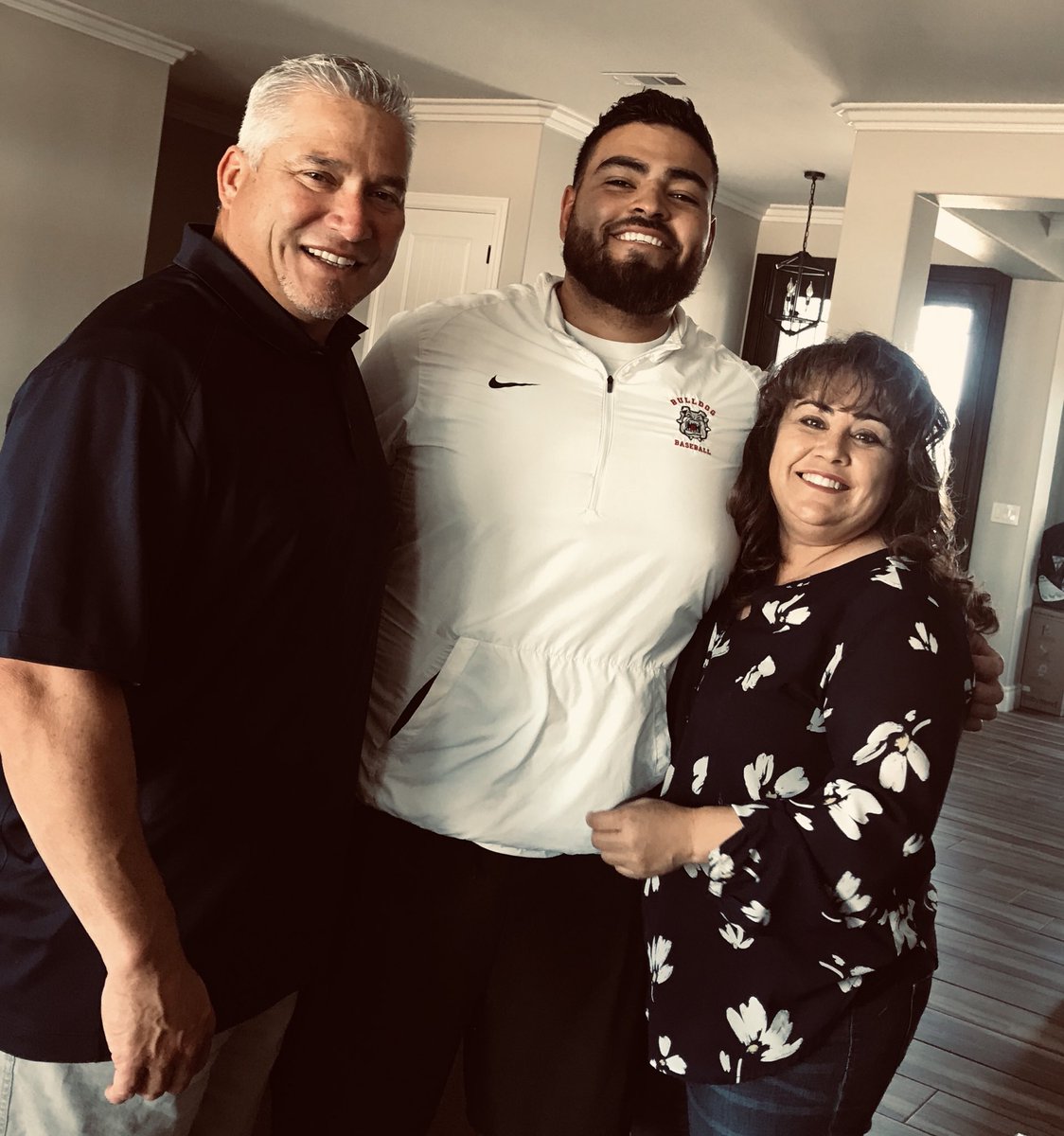 Rick Martinez tweet media