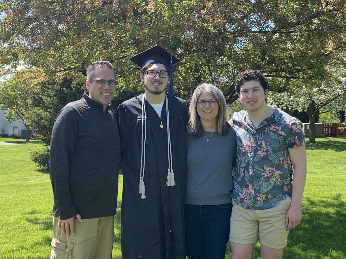 mswitzky's tweet photo. Congrats, Tyler!  Not the type of ceremony or celebration we planned, but super proud of you and excited for your next chapter! #UWWGrad https://t.co/yMiBcpJITJ
