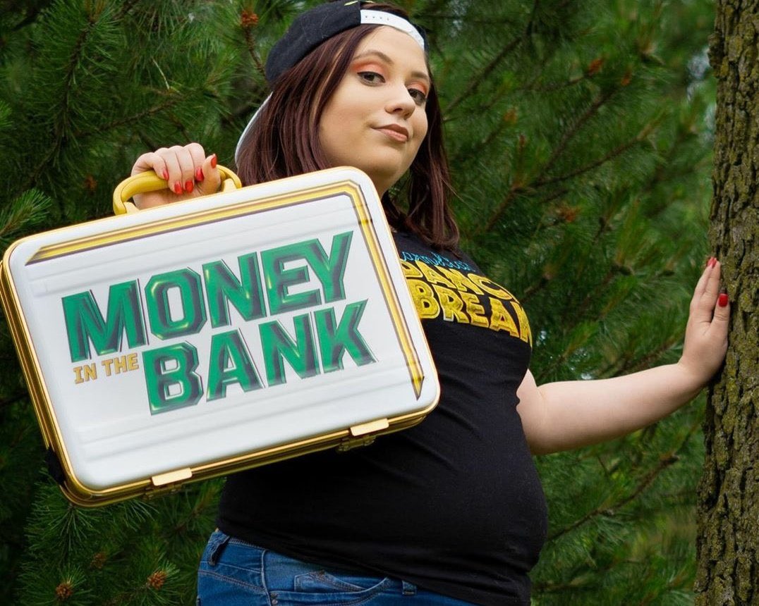 devilsskye's tweet photo. We want more #MellaMerch @WWEShop! 

@CarmellaWWE https://t.co/zoBYa0NGAS