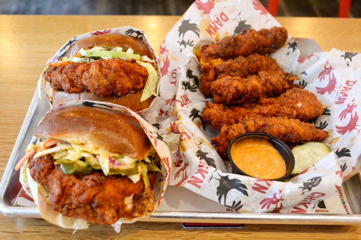 hot_chikn's tweet photo. To share or not to share? 🤤 OPEN UNTIL 8PM! Order ahead for takeout on our website or get us delivered through @postmates &amp; @grubhub. 🔥🔥🔥 #hotchikn https://t.co/Ay2y06ngxL