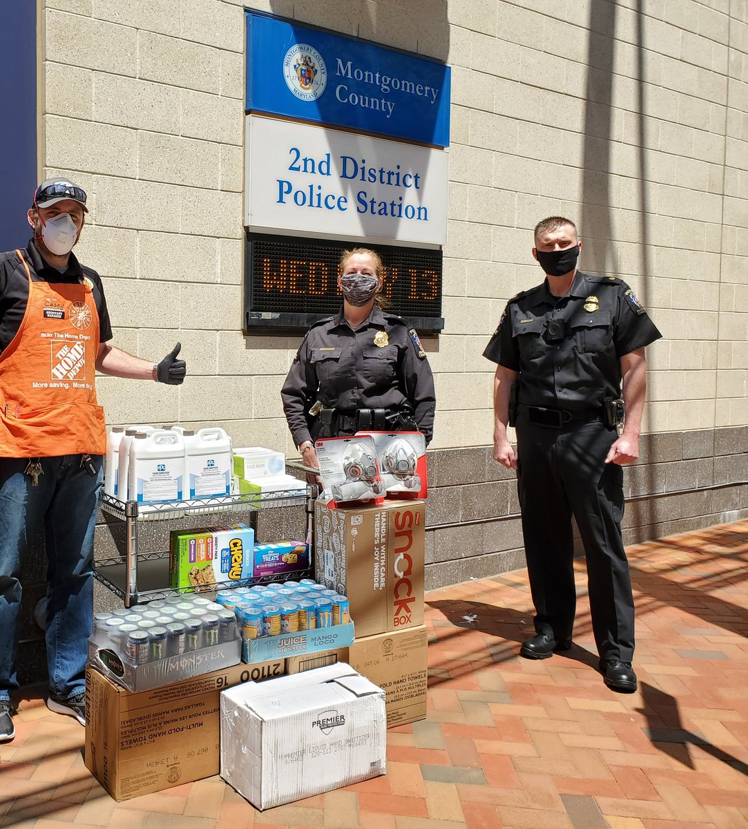 casey coughlan (@coughlancasey) on Twitter photo HD2509 Delivering some much needed PPE supplies and snacks to our local police department in recognition of #ORANGE4OFFICERS and #PoliceWeek w/ <a href="/CourtneyStrudw1/">Courtney Strudwick</a>. <a href="/rausch_edward/">Edward Rausch</a> <a href="/XioTHD/">Xiomara Lemus</a> <a href="/farzadns/">Farzad Nazari</a> <a href="/OrrinBurkett/">Orrin Burkett</a> <a href="/PaulDeveno/">Paul Deveno</a> @thd0063 <a href="/ThdColin/">Colin Trainor</a> HD2509 Delivering some much needed PPE supplies and snacks to our local police department in recognition of #ORANGE4OFFICERS and #PoliceWeek w/ <a href="/CourtneyStrudw1/">Courtney Strudwick</a>. <a href="/rausch_edward/">Edward Rausch</a> <a href="/XioTHD/">Xiomara Lemus</a> <a href="/farzadns/">Farzad Nazari</a> <a href="/OrrinBurkett/">Orrin Burkett</a> <a href="/PaulDeveno/">Paul Deveno</a> @thd0063 <a href="/ThdColin/">Colin Trainor</a>