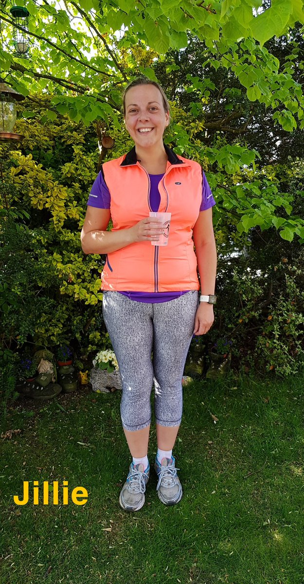 LordSmythe's tweet photo. #Runstreak day 4885 - another fab #TheCrofters #pathrun all within social distancing guidelines of course - seeing neighbours improving their fitness & times over lockdown delights me - here's some pathrunner pics including today's #potw π pathrun (c) #LordOfTheStreak https://t.co/vySAaqgbS0