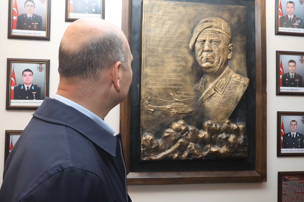 suleymansoylu's tweet photo. Yiğitlik timsali Şehit Aydoğan Aydın Paşa...
Gözün arkada kalmasın...
Evlatlarımız, destan yazmaya devam ediyor.
Rabbim makamını âlî eylesin https://t.co/KeypBfP7Zk
