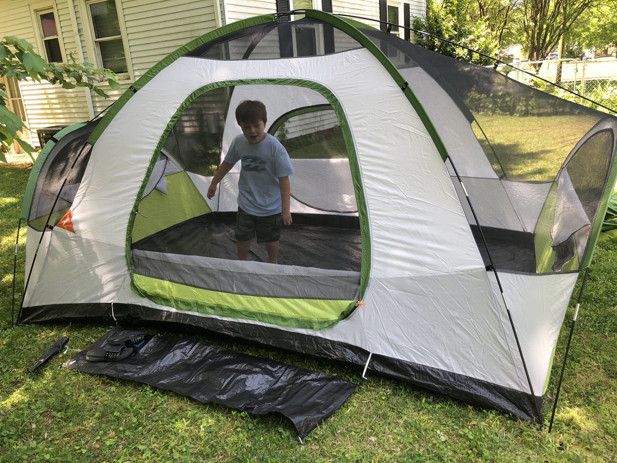 schnekser's tweet photo. Base camp set up and ready for our expedition! #expeditionschnekser #disruptingscience https://t.co/d05QVf6lbz