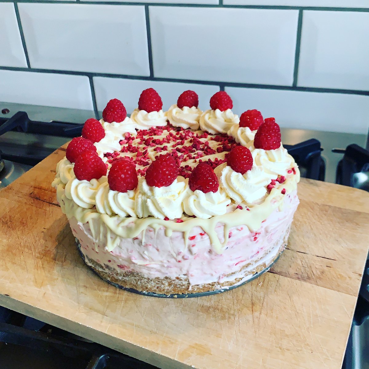 CarlyZoeller's tweet photo. Made this absolute beauty today πβ€οΈπ so impressed with myself, never baked before #lockdown (I know this isnβt technically baked, you get my drift) Thank you @janespatisserie for the lovely recipe β€οΈ #whitechocolateandraspberry #cheesecake #janespatisserie #novicebaker https://t.co/4I2Tb2q9x7