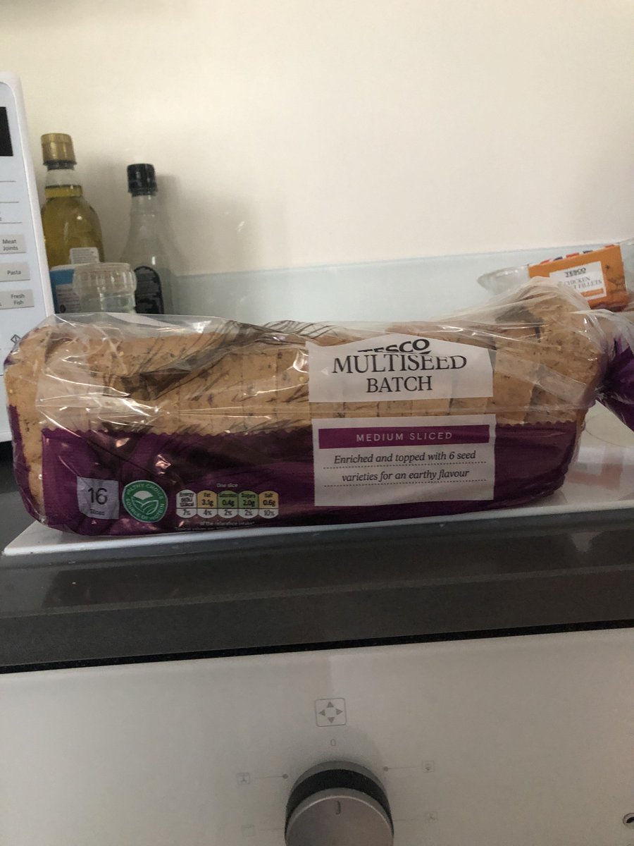 Thomooos's tweet photo. @Tesco  You guys are awesome and doing such a fab job with an increase in demand in click &amp; collect - keep going! Can I ask one favour, that I get the other half of my bread at some point? 😂 https://t.co/XUY6I8BXKW