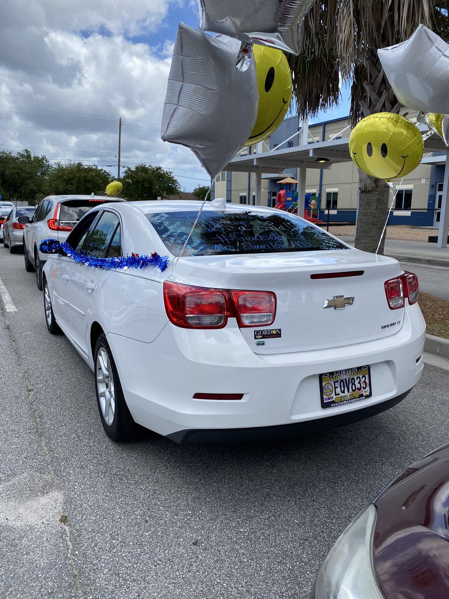 Our Farewell Parade was the perfect ending to Gadsden’s Virtual Learning Academy! The smiles from our students and their families were assurance that Gadsden got it right! I will never forget this moment! #GadsdenCan #BetterTogether #FarewellParade 💙