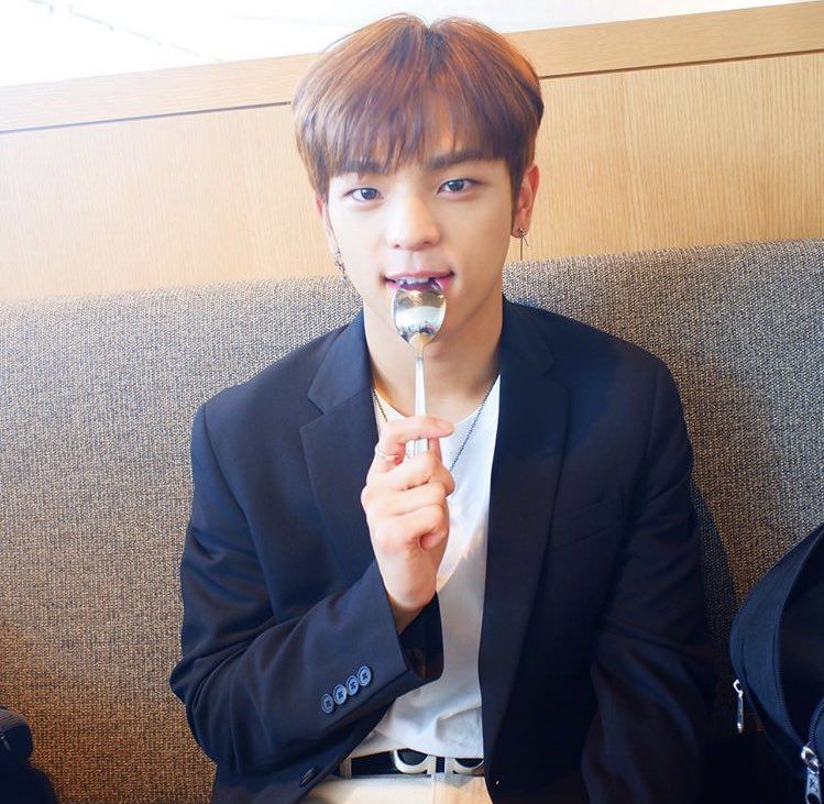 yeosangk03's tweet photo. Boyfriend material pt1.
Kim WooJin (WooJin)- Ex-SKZ
.
.
.
.
.
.
.
.
#skz #straykids #woojin #kimwoojin #skzbfmaterial #woojinbfmaterial #boyfriendmaterial #bfmaterial #stay #skzwoojin #ot9 #skzot9 #straykidsot9 https://t.co/t9QBgs30YR