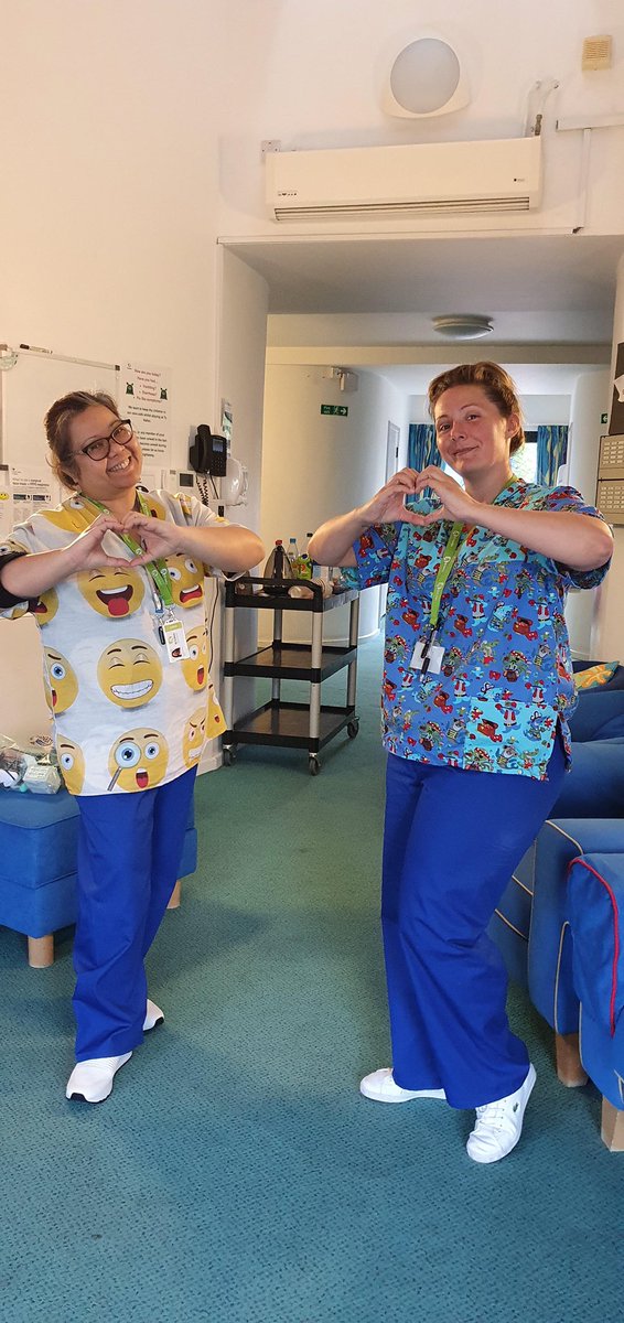 Miss Parsons scrubs in action!!! 💙💙 <a href="/tyhafan/">Tŷ Hafan Children's Hospice</a> #ThankYouKeyWorkers 💙💙