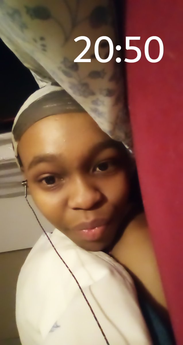 NickNicolina's tweet photo. Early night https://t.co/j4K1XrzF3l